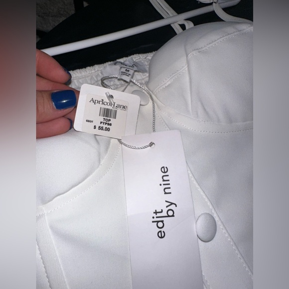 White, corset top🤍 Never been worn! - Picture 2 of 2